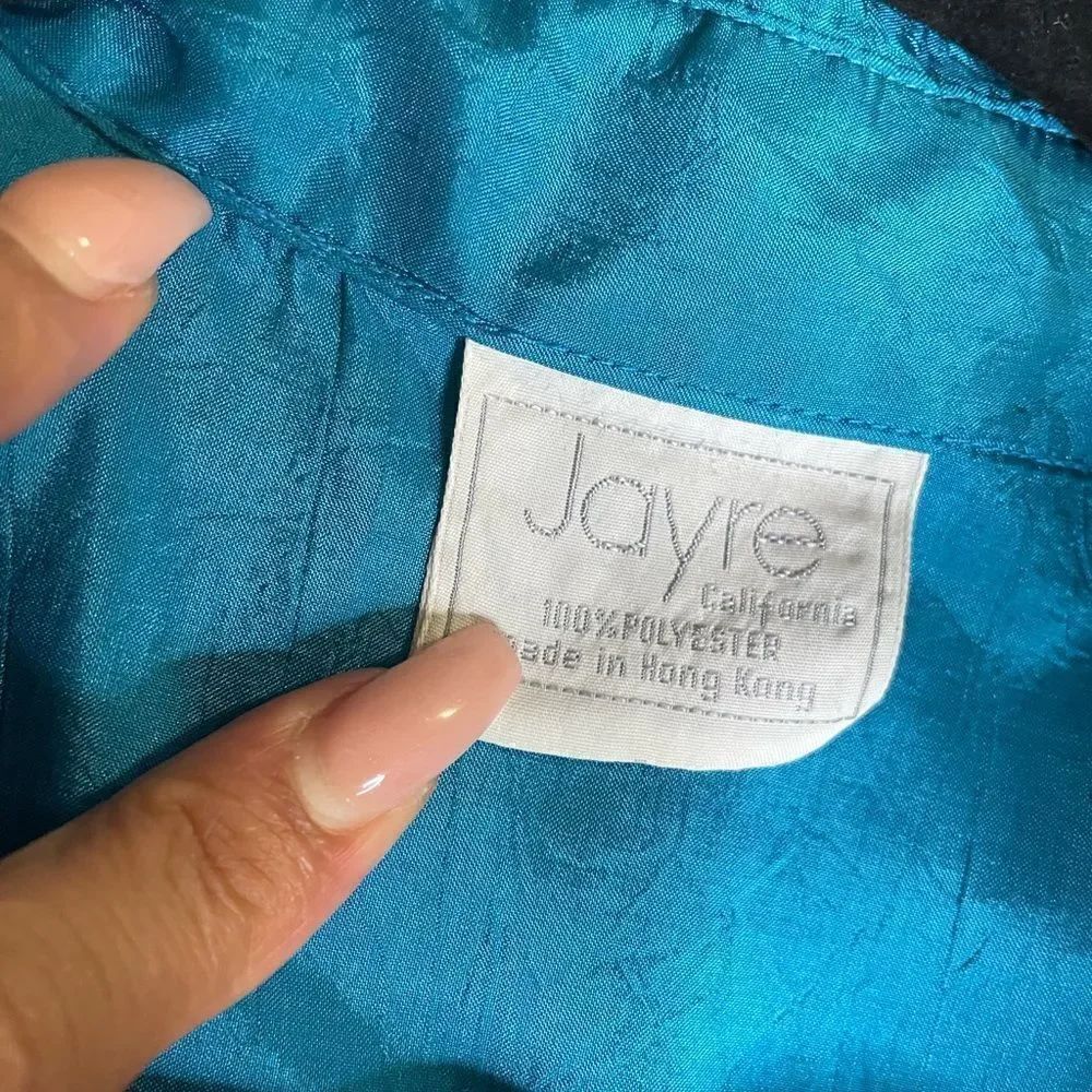 Beautiful Oversized Blue Jayre Blouse - Picture 2 of 6